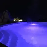My Oasis Mykonos Apartment Klouvas
